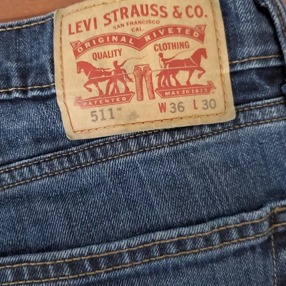LEVI Classic Blue Men's Jeans - Picture 4 of 4